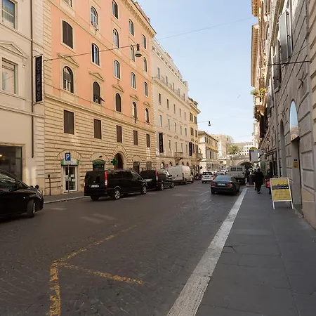 招待所 罗马品质旅馆 4*